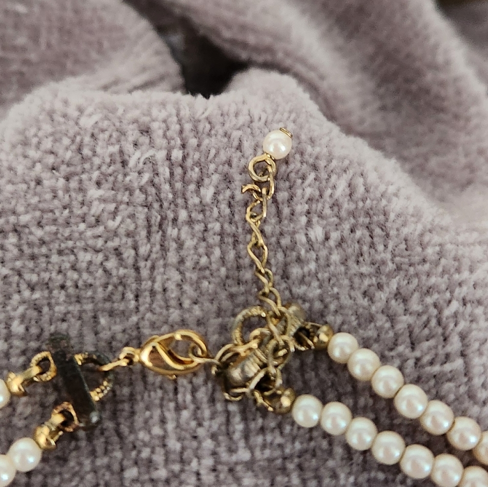 Double chain pearl necklace w/ pearl pendant - Picture 4 of 5